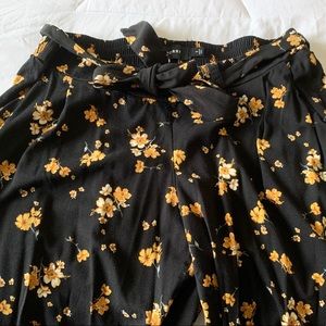 Torrid Floral taper pant